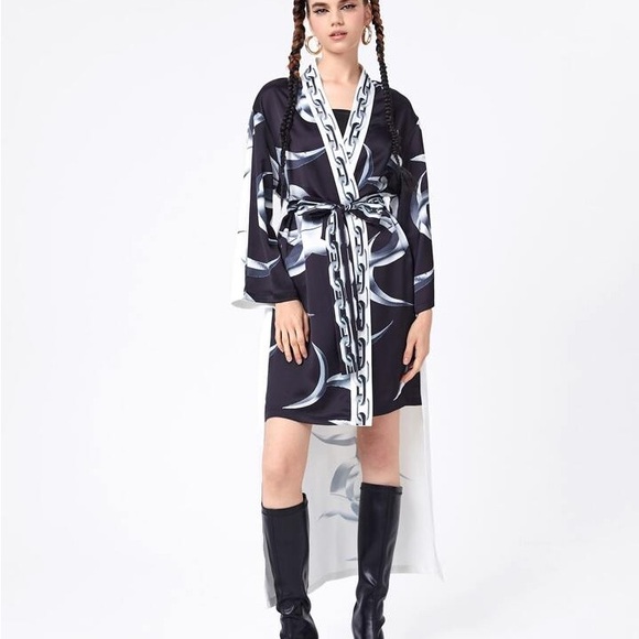 Major ISO SHEIN x SKNDLSS Collection Pieces - Picture 4 of 9